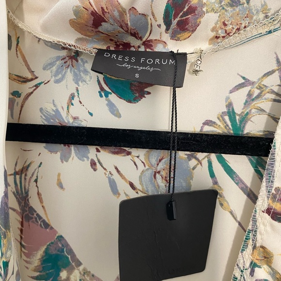 Dress Forum Multicolor Floral Kimono - Picture 7 of 8